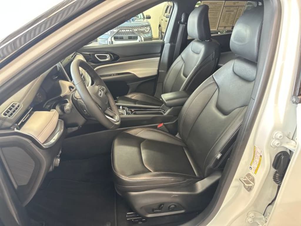 Used 2024 Jeep Compass Limited SUV