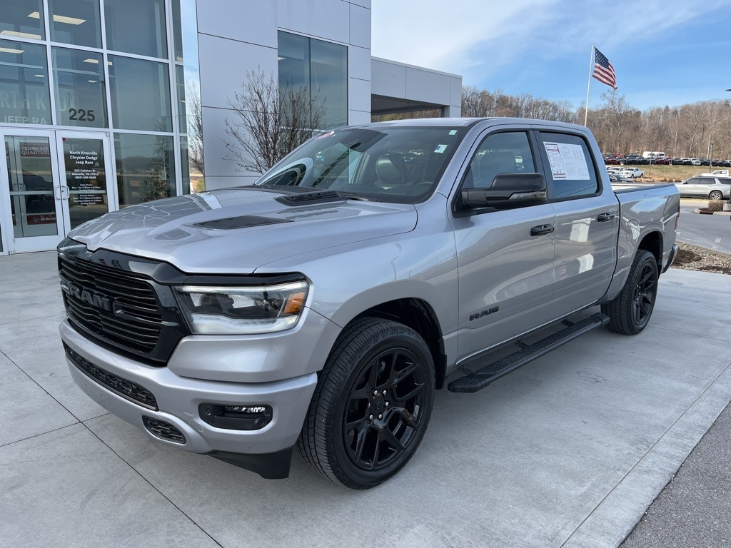 2024 RAM Ram 1500 Pickup Laramie's photo