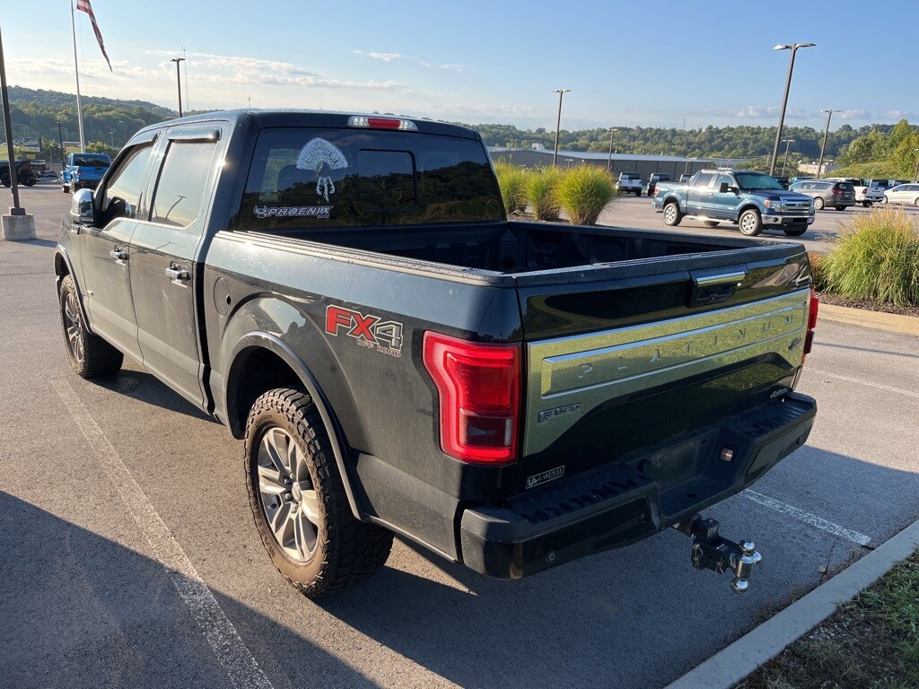 2016 Ford F-150 Platinum photo 4