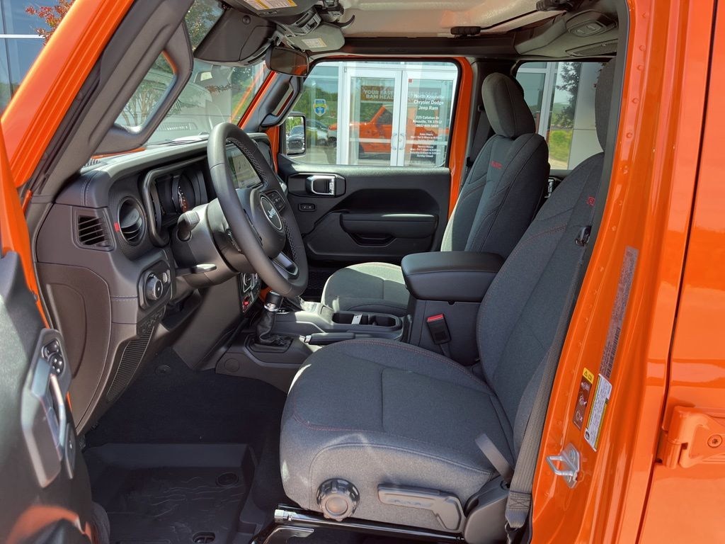 New 2026 Jeep Wrangler 4-DOOR RUBICON Sport Utility
