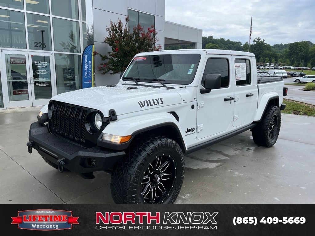 Used 2023 Jeep Gladiator Willys Truck