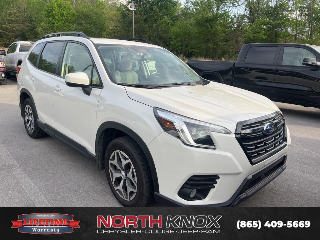 Used 2023 Subaru Forester Premium SUV