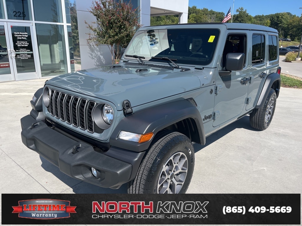 2025 Jeep Wrangler 4-Door Sport S's photo