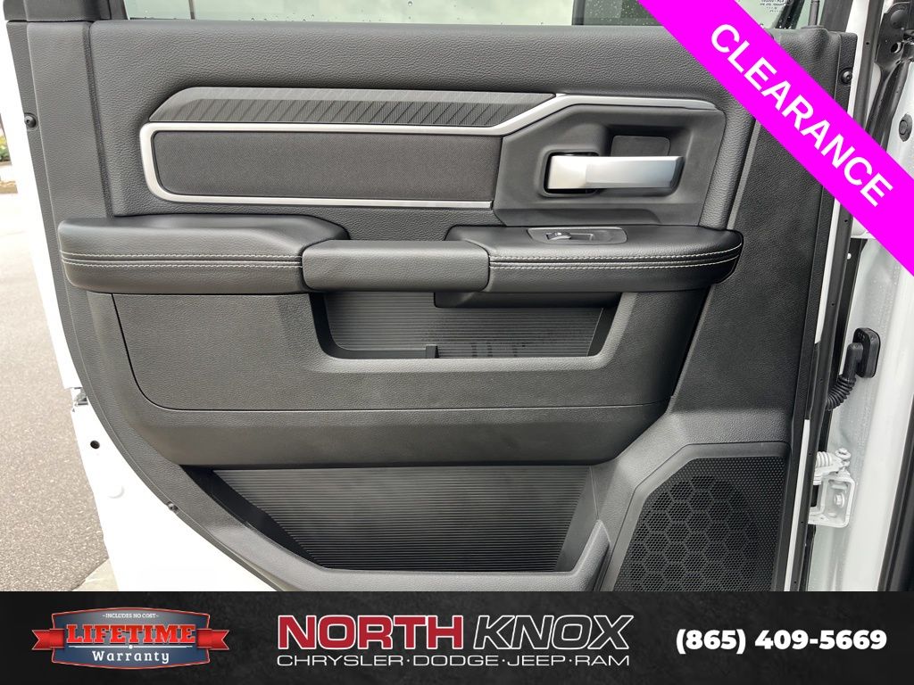 2026 RAM 2500 Big Horn - Photo 15