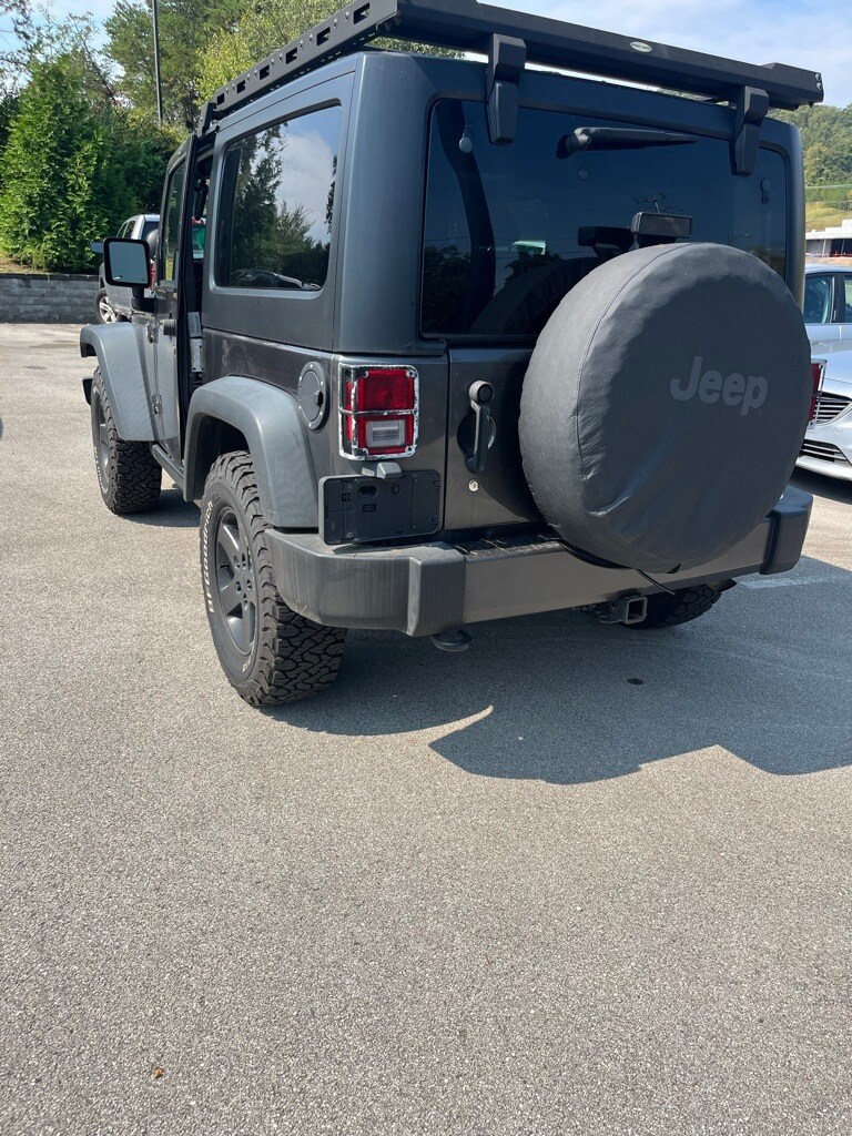 2017 Jeep Wrangler Big Bear photo 3