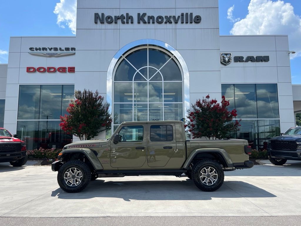 New 2026 Jeep Gladiator MOJAVE X 4X4 Pickup