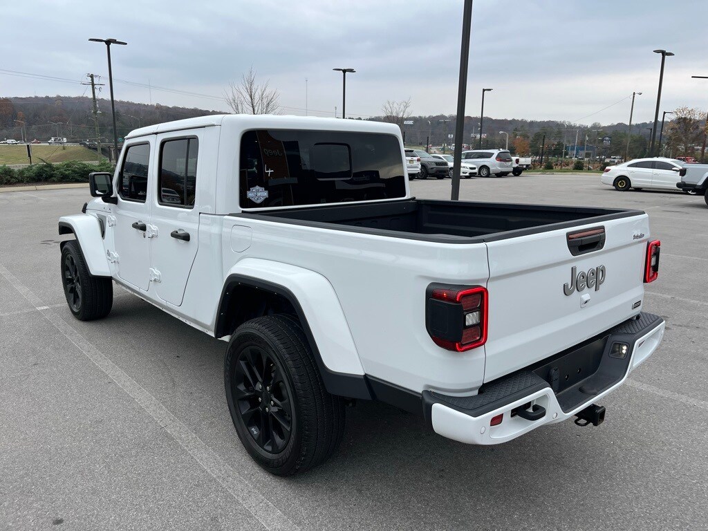 2022 Jeep Gladiator Overland photo 3
