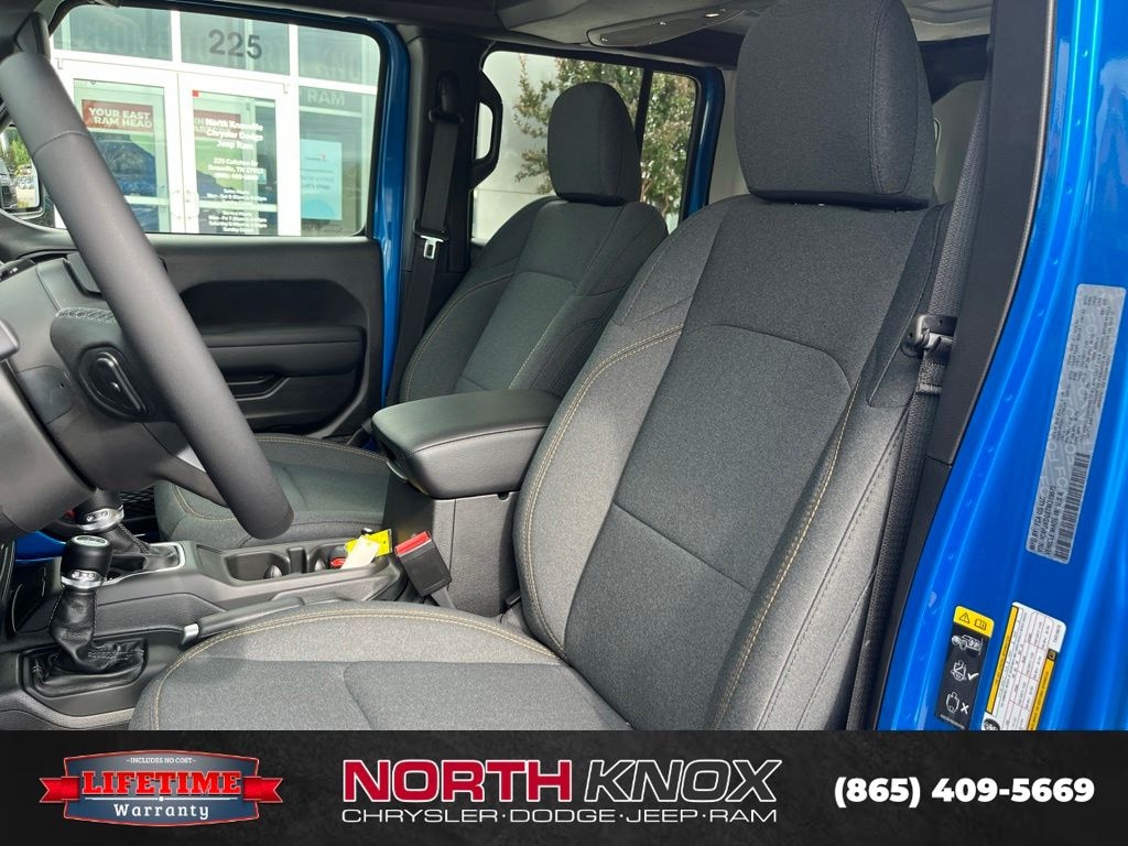 New 2026 Jeep Wrangler 4-DOOR SPORT S Sport Utility