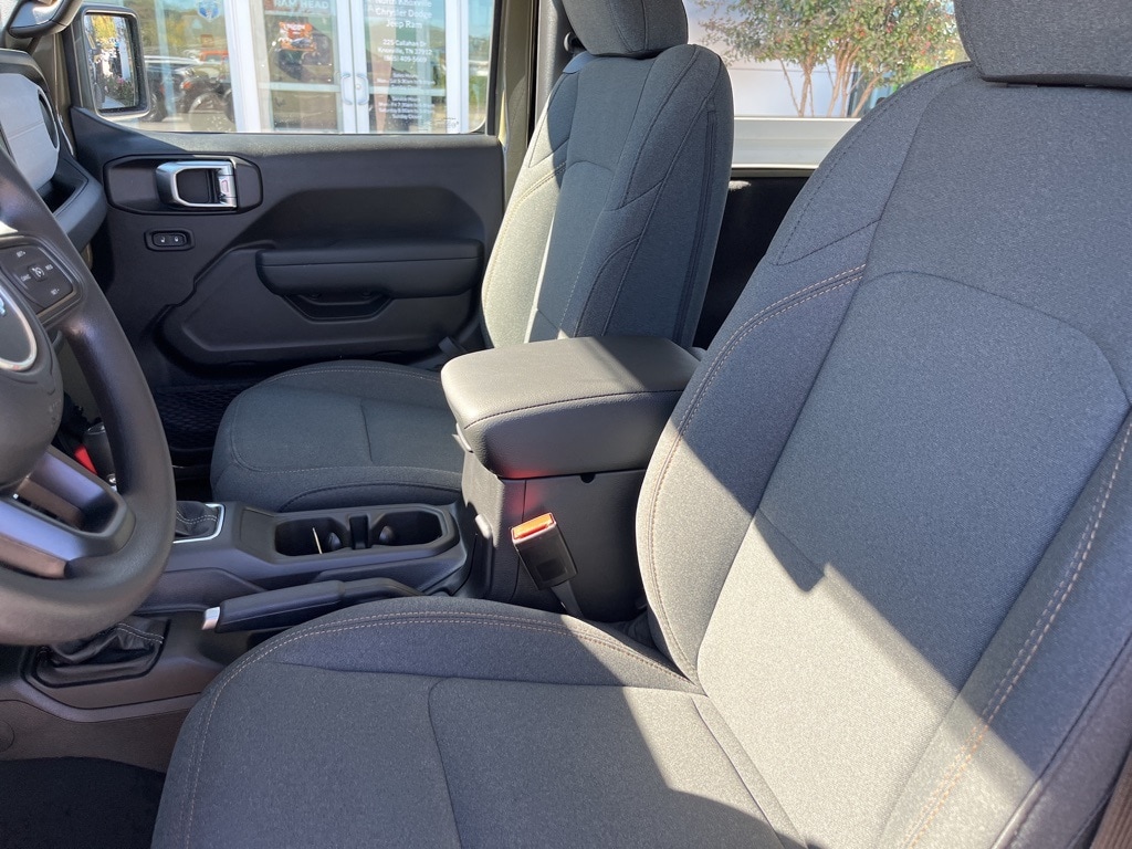 New 2026 Jeep Wrangler 2-DOOR SPORT Sport Utility