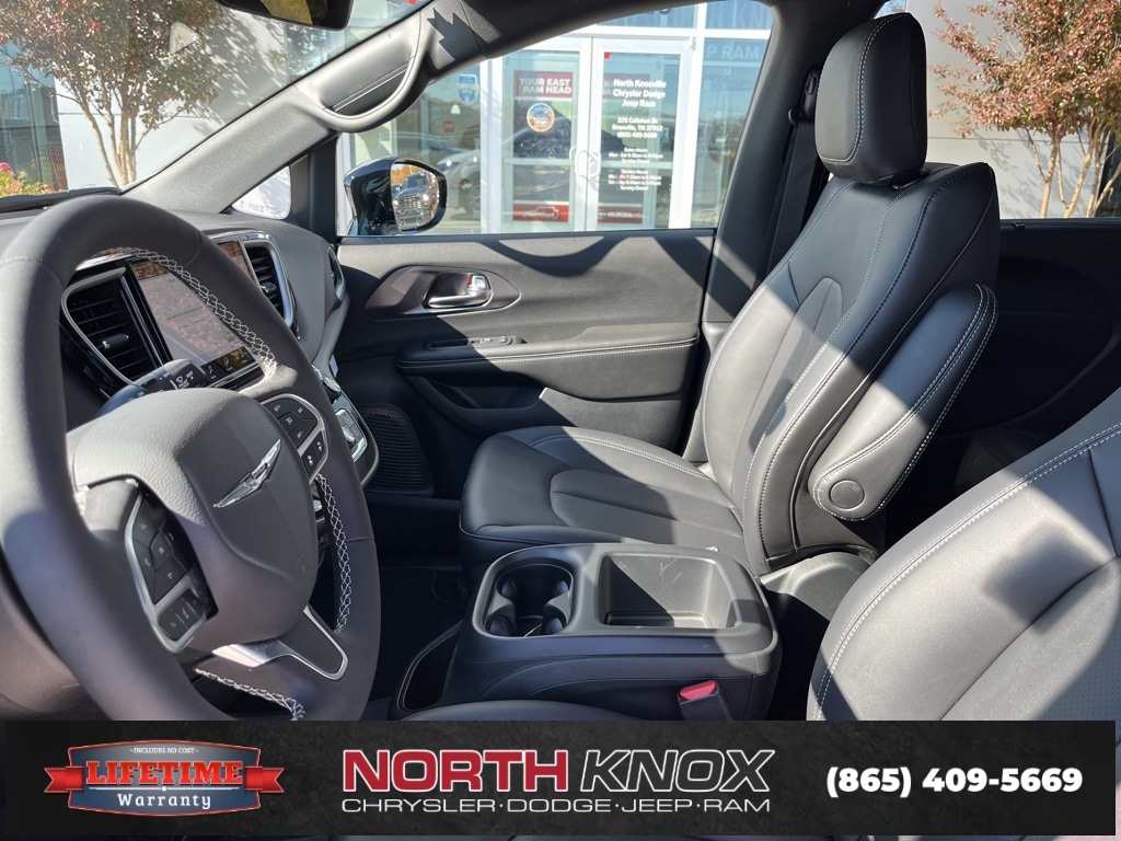 New 2026 Chrysler Voyager LX Cargo Van