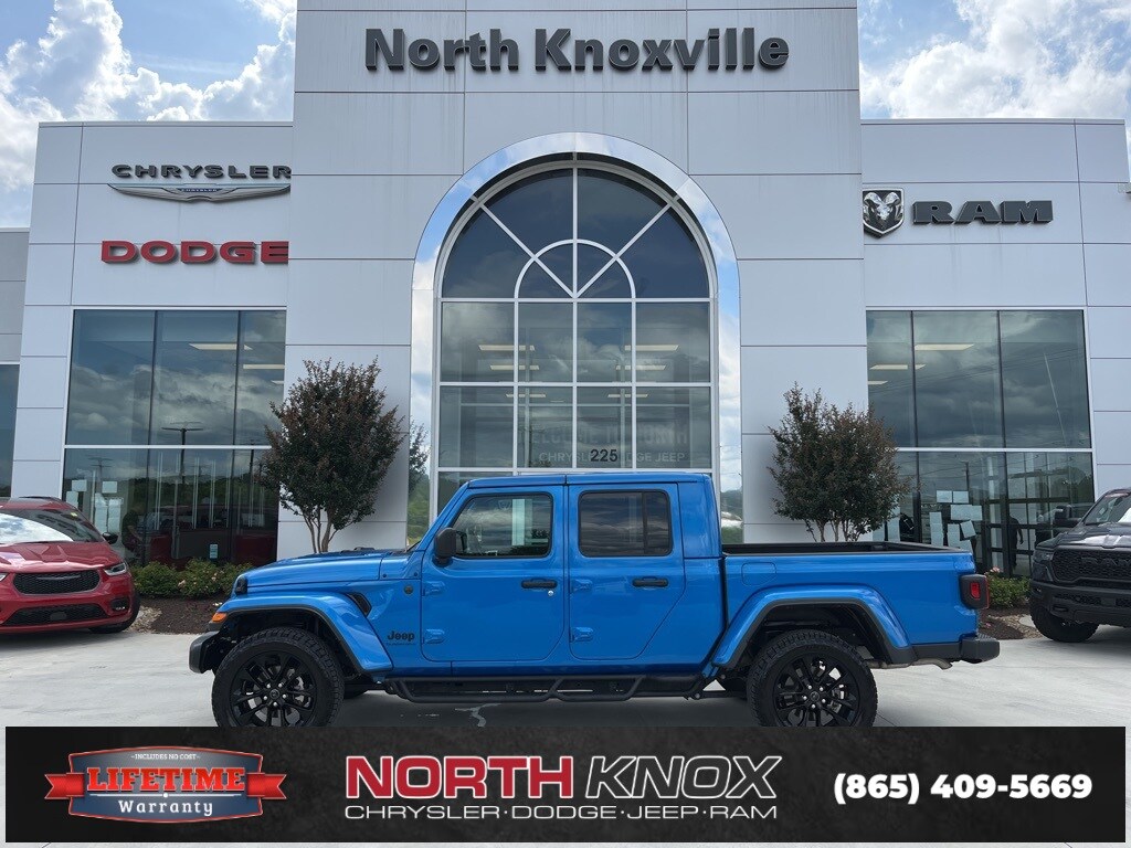 Used 2024 Jeep Gladiator Nighthawk with VIN 1C6HJTAG3RL126322 for sale in Knoxville, TN