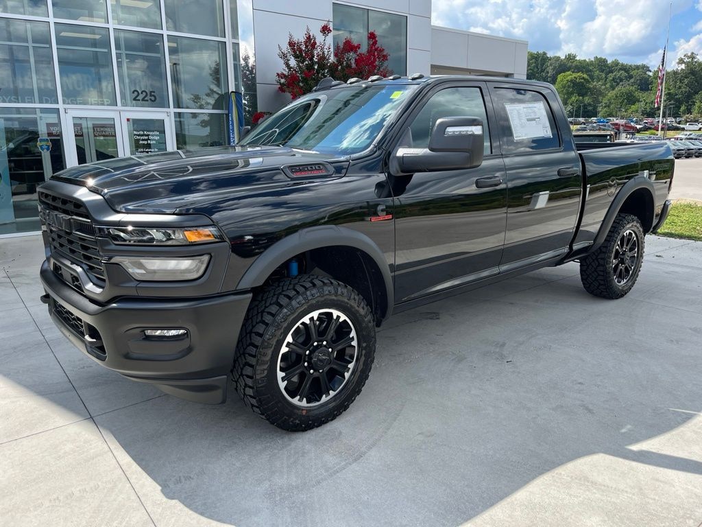 New 2026 Ram 2500 WARLOCK CREW CAB 4X4 6'4 BOX Pickup