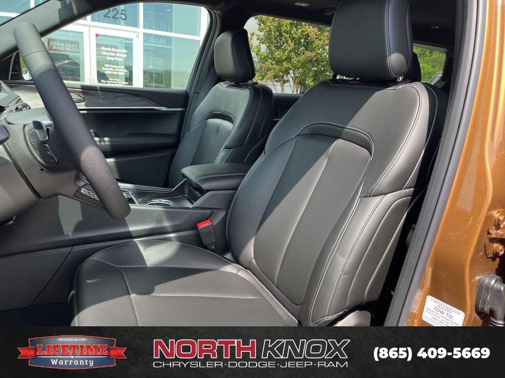 New 2026 Jeep Grand Cherokee L LIMITED 4X4 Sport Utility