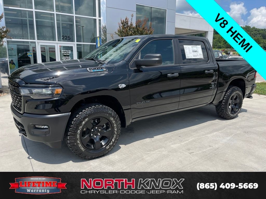 New 2026 Ram 1500 WARLOCK CREW CAB 4X4 5'7 BOX Pickup