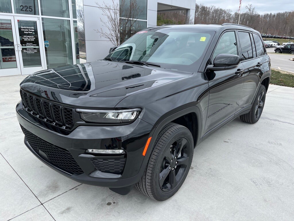 Used 2024 Jeep Grand Cherokee Limited with VIN 1C4RJHBG4RC165512 for sale in Knoxville, TN