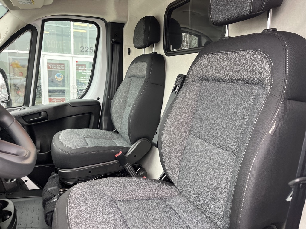 New 2026 Ram ProMaster PROMASTER 2500 SLT CARGO VAN HIGH ROOF 159' WB Cargo Van