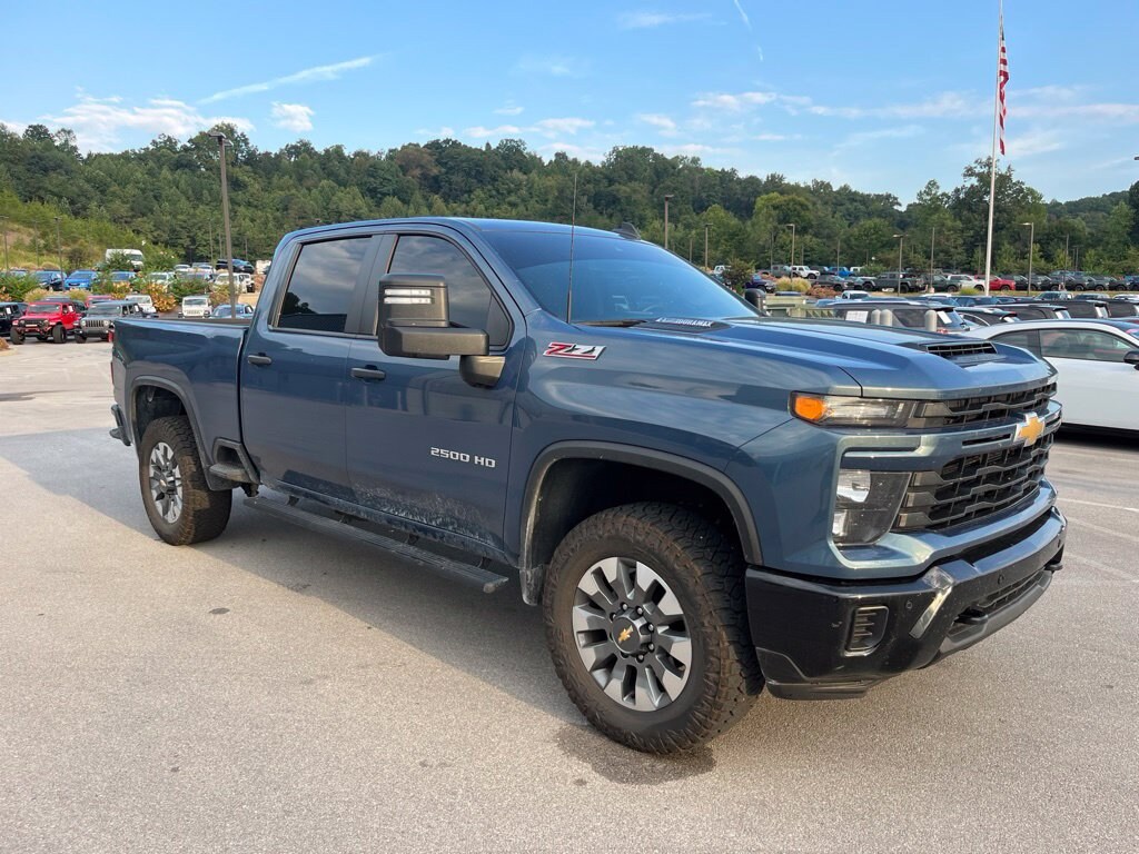 Used 2025 Chevrolet Silverado 2500HD Custom Truck