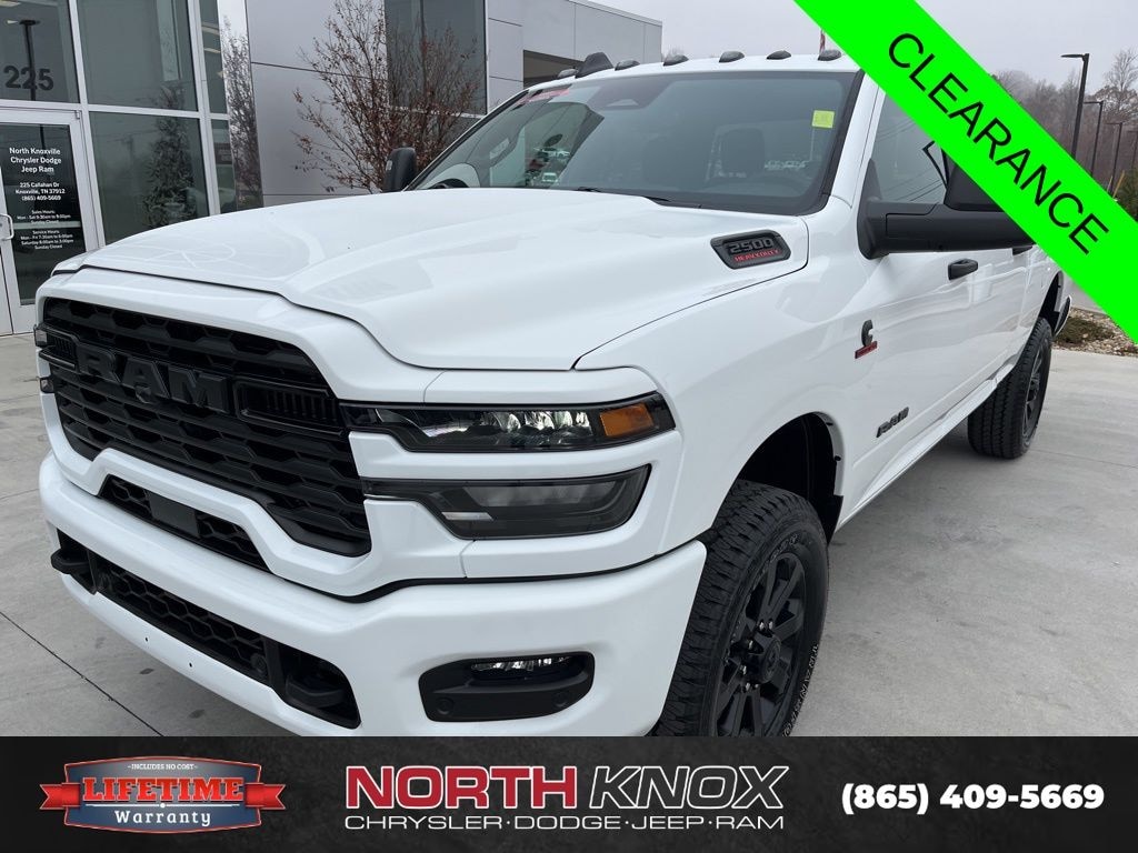 New 2026 Ram 2500 BIG HORN CREW CAB 4X4 6'4 BOX Pickup