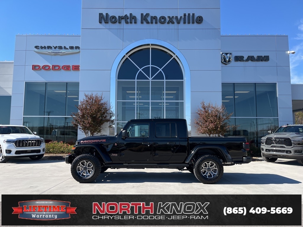 New 2025 Jeep Gladiator MOJAVE X 4X4 Pickup