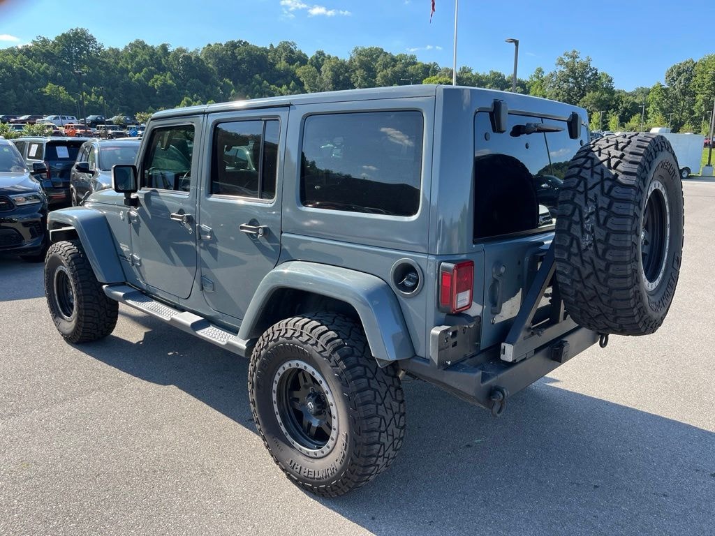 Used 2015 Jeep Wrangler Unlimited Sahara SUV