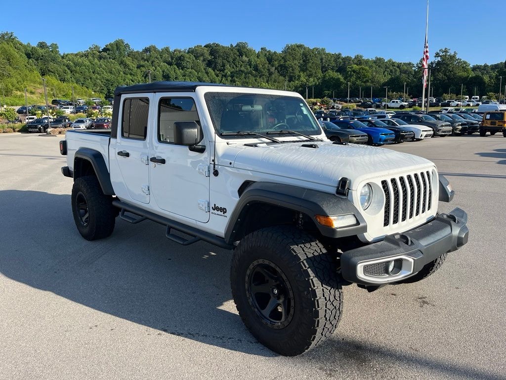 Used 2023 Jeep Gladiator Sport S Truck