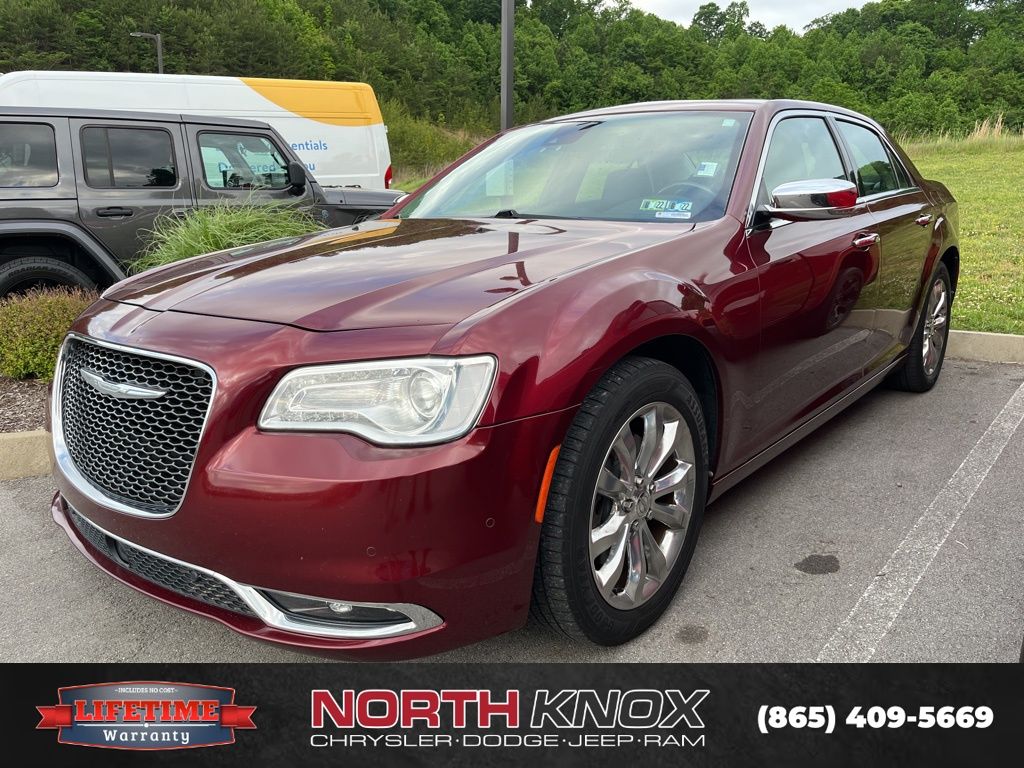 2017 Chrysler 300 C