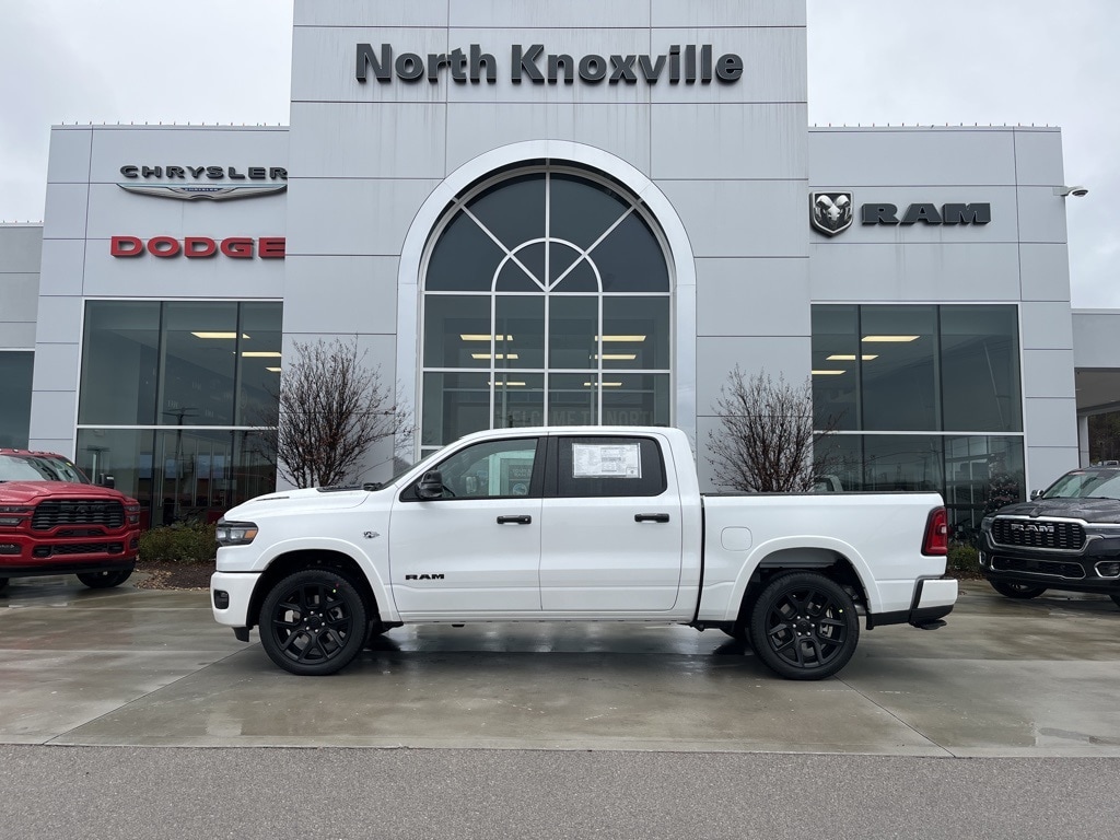 New 2026 Ram 1500 LARAMIE CREW CAB 4X4 5'7 BOX Pickup