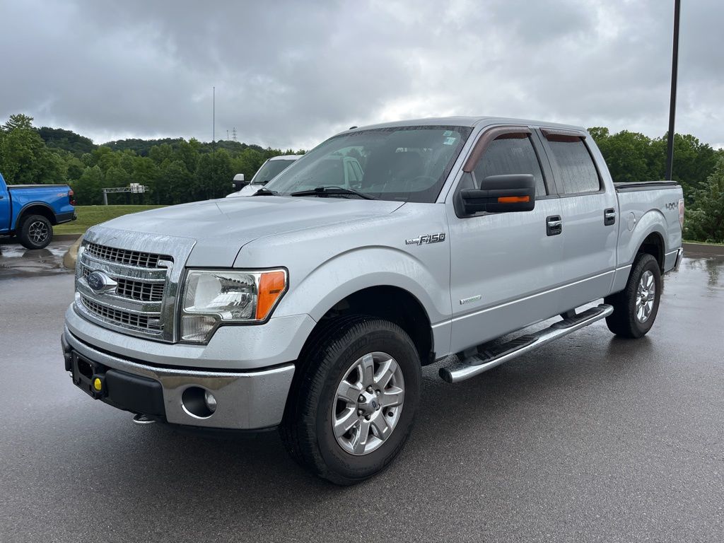 2013 Ford F-150 XLT 4x4 SuperCrew 145-in's photo