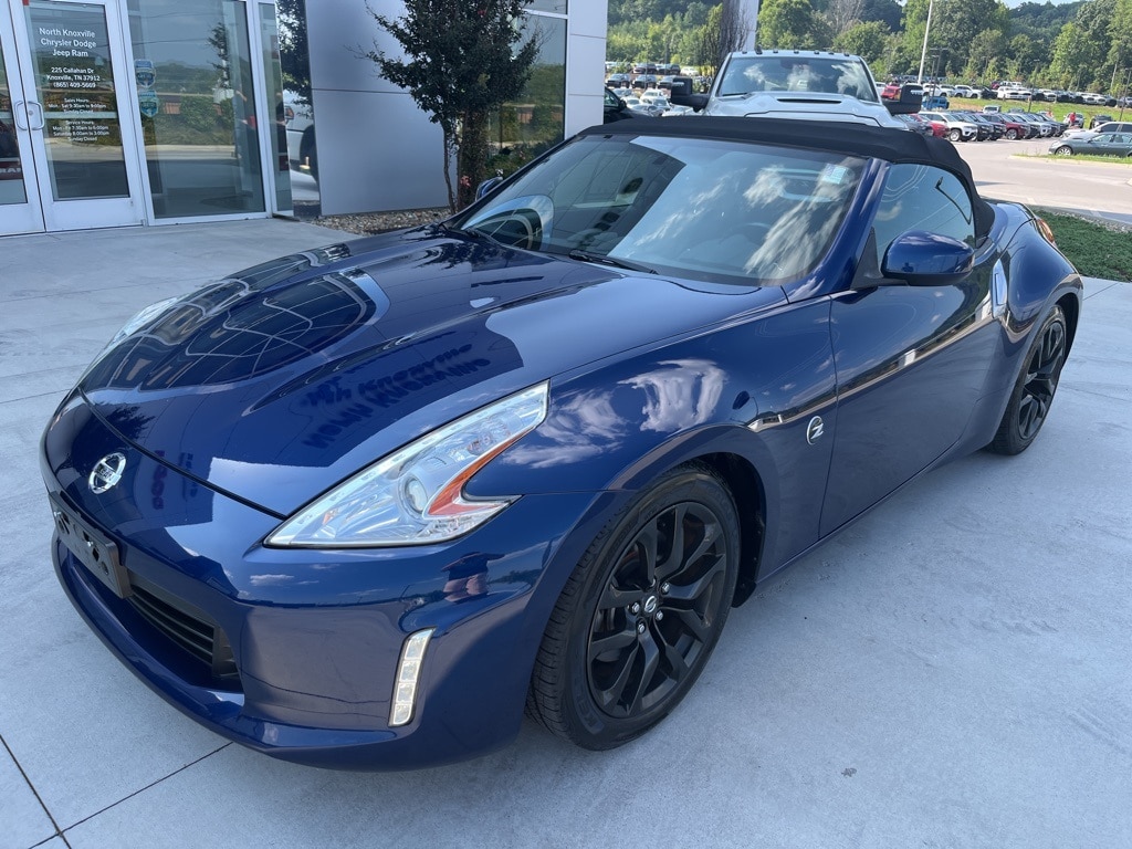 Used 2017 Nissan 370Z Roadster Touring with VIN JN1AZ4FH5HM940610 for sale in Knoxville, TN