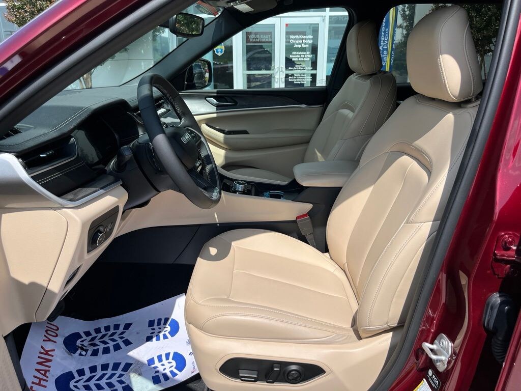 Used 2024 Jeep Grand Cherokee L Limited SUV