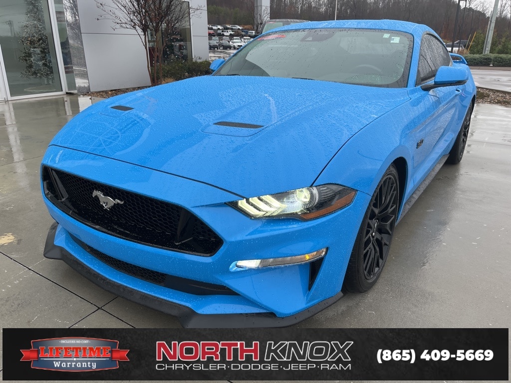 2022 Ford Mustang GT Premium's photo