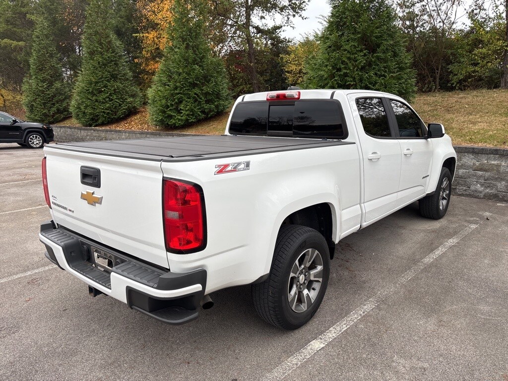 2017 Chevrolet Colorado Z71 photo 3