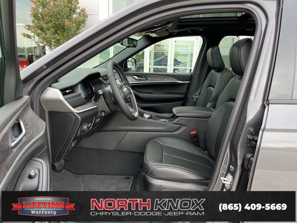 New 2025 Jeep Grand Cherokee LIMITED 4X4 Sport Utility