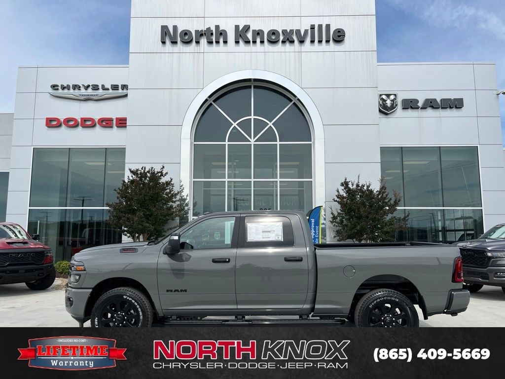 New 2026 Ram 2500 BIG HORN CREW CAB 4X2 6'4 BOX Pickup