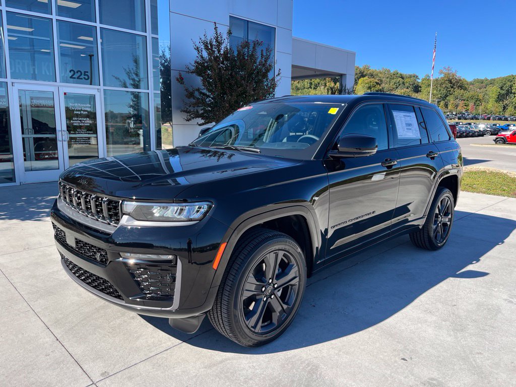 New 2027 Jeep Grand Cherokee 2 Row LIMITED 4X4 Sport Utility