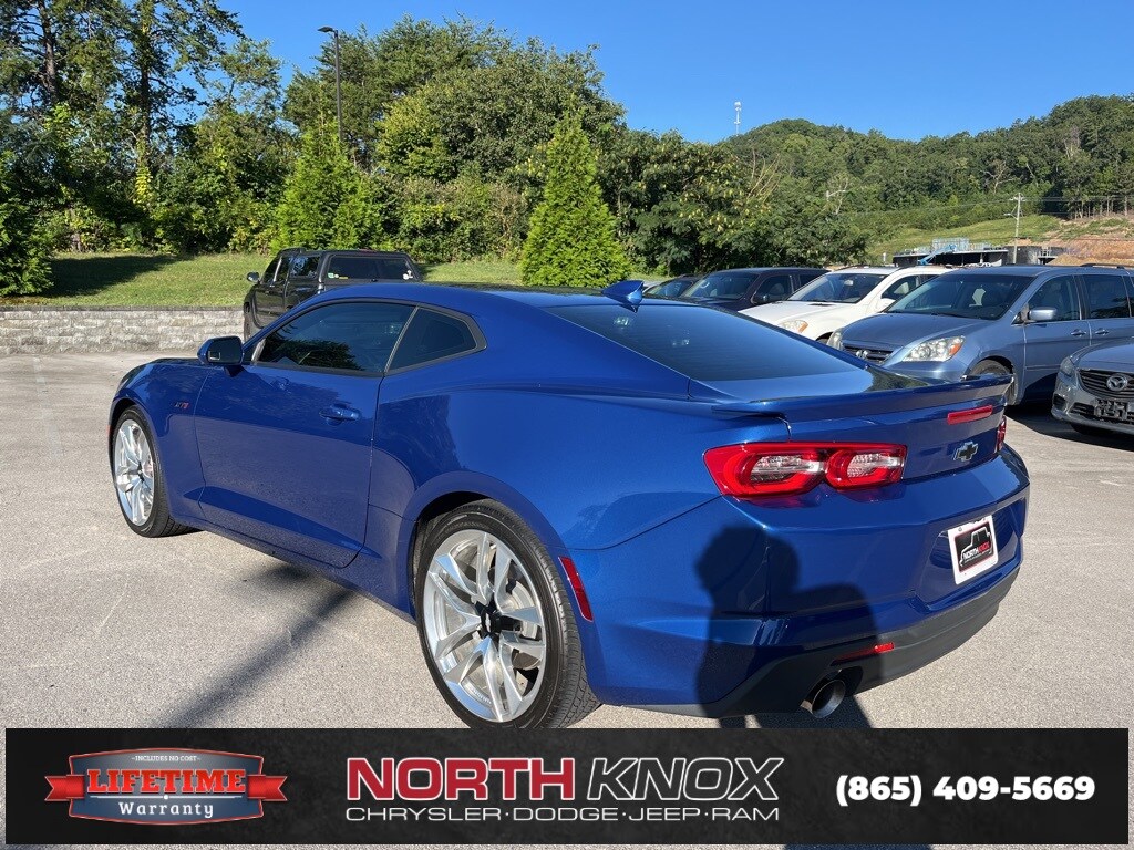 2021 Chevrolet Camaro LT1 photo 4