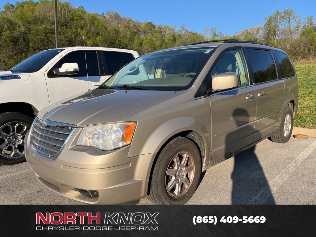 2009 Chrysler Town & Country Touring