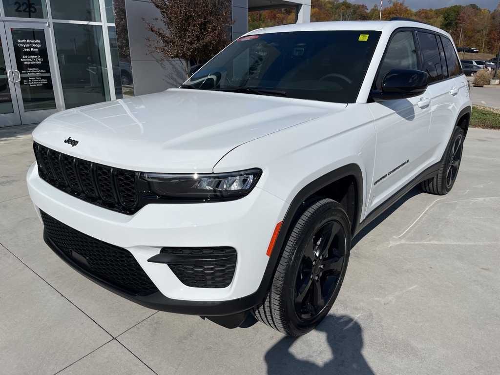 New 2025 Jeep Grand Cherokee ALTITUDE X 4X4 Sport Utility
