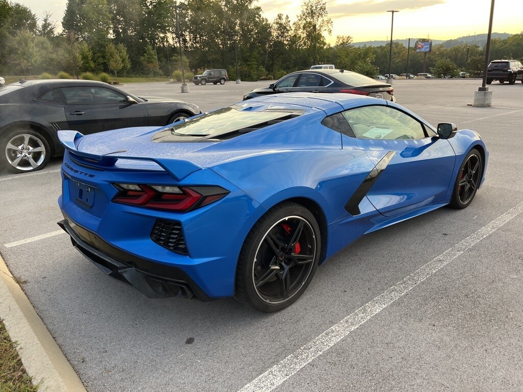 2024 Chevrolet Corvette Stingray 2LT photo 3
