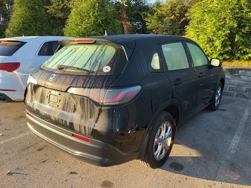 2024 Honda HR-V LX photo 4