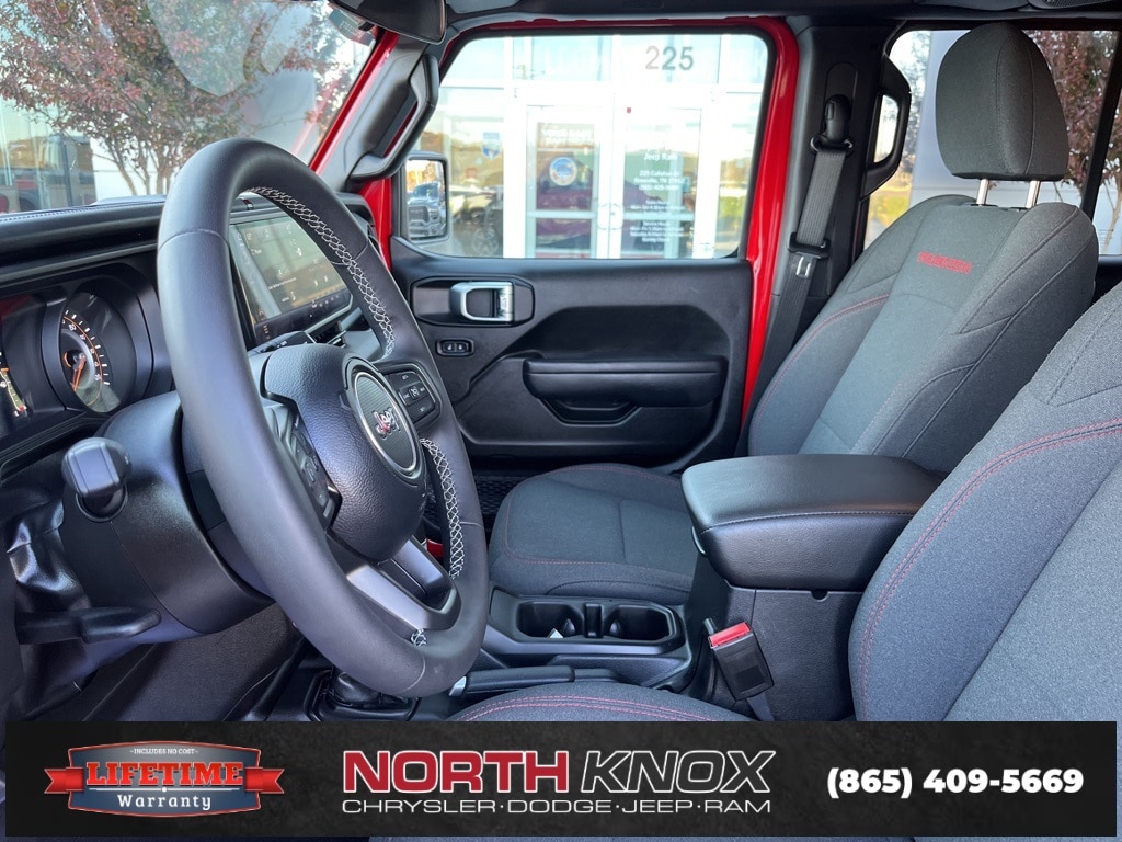 Used 2025 Jeep Wrangler Rubicon SUV