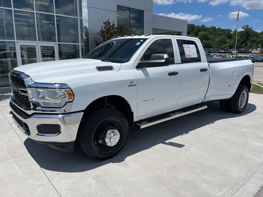 2022 RAM 3500 Tradesman 4X4 Crew Cab LWB's photo