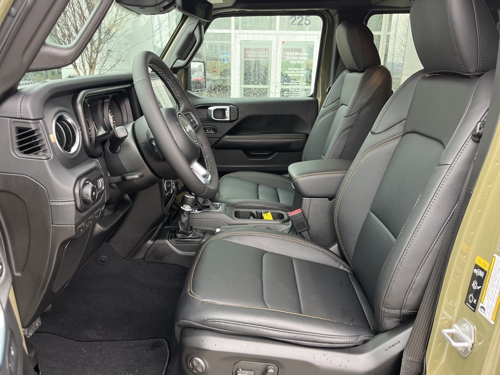 New 2026 Jeep Wrangler 4-DOOR SAHARA Sport Utility