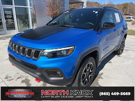 2025 Jeep Compass Trailhawk SUV