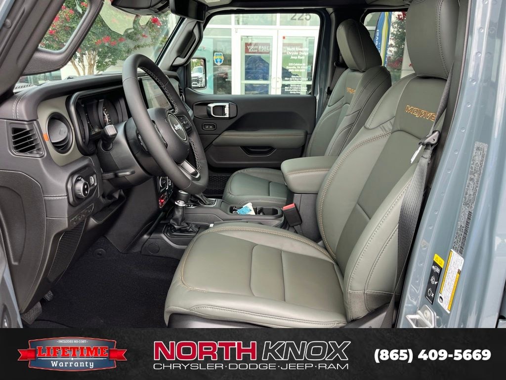 New 2026 Jeep Gladiator MOJAVE X 4X4 Pickup