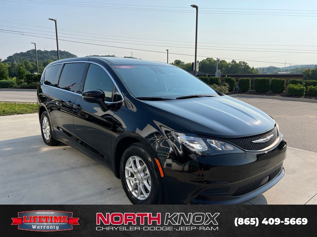 2026 Chrysler Voyager LX - Photo 29