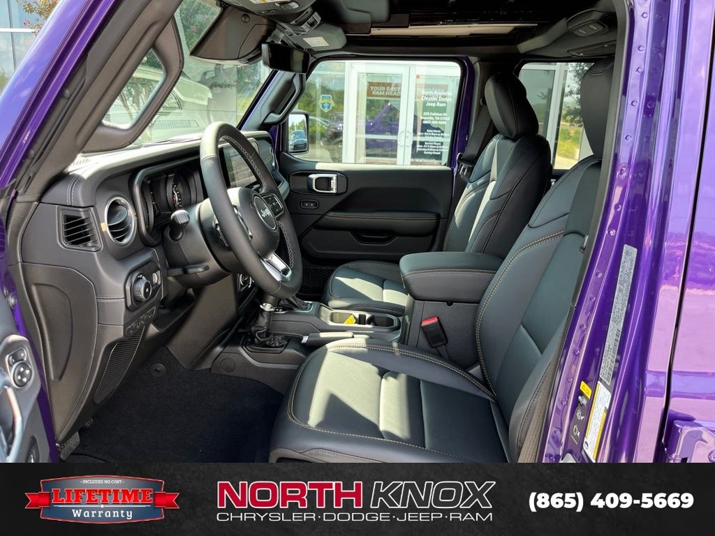 New 2026 Jeep Wrangler 4-DOOR SAHARA Sport Utility
