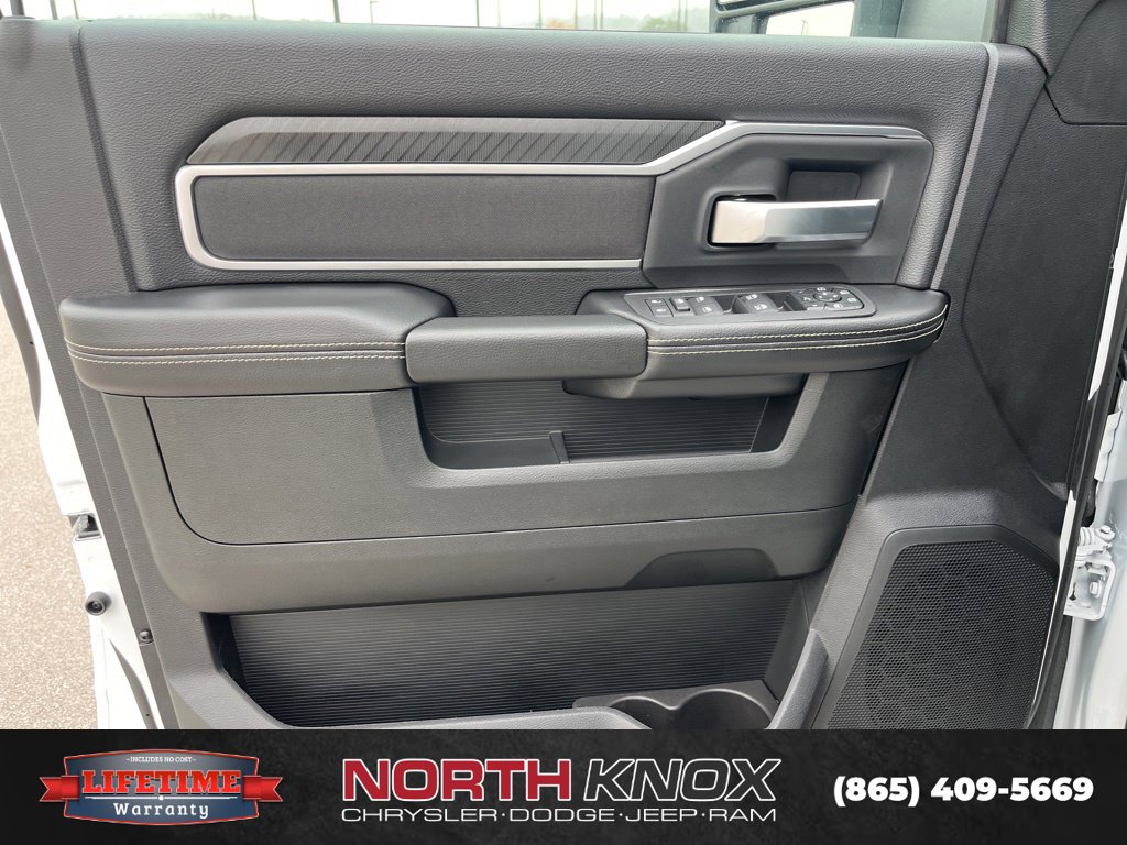 2026 RAM 2500 Big Horn - Photo 5
