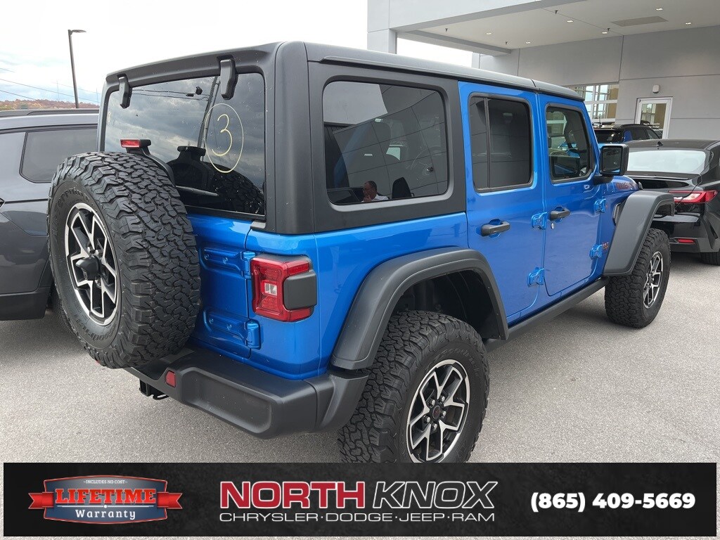 2025 Jeep Wrangler Rubicon photo 2