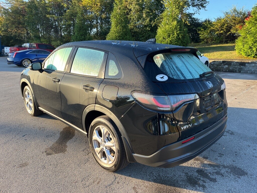 2024 Honda HR-V LX photo 3